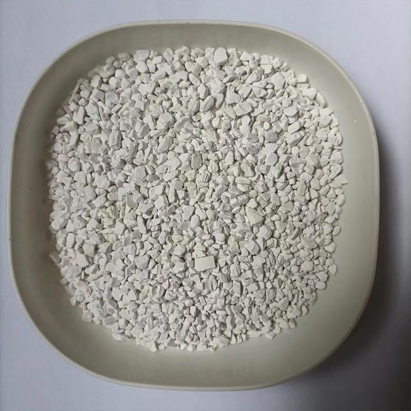 Cryolite sintetica granulare con punto di fusione di 1025 °C per agenti di raffinazione