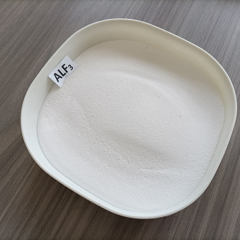 Fluoruro di alluminio CAS n. 7784-18-1 Utilizzato come fluido per la glassa ceramica
