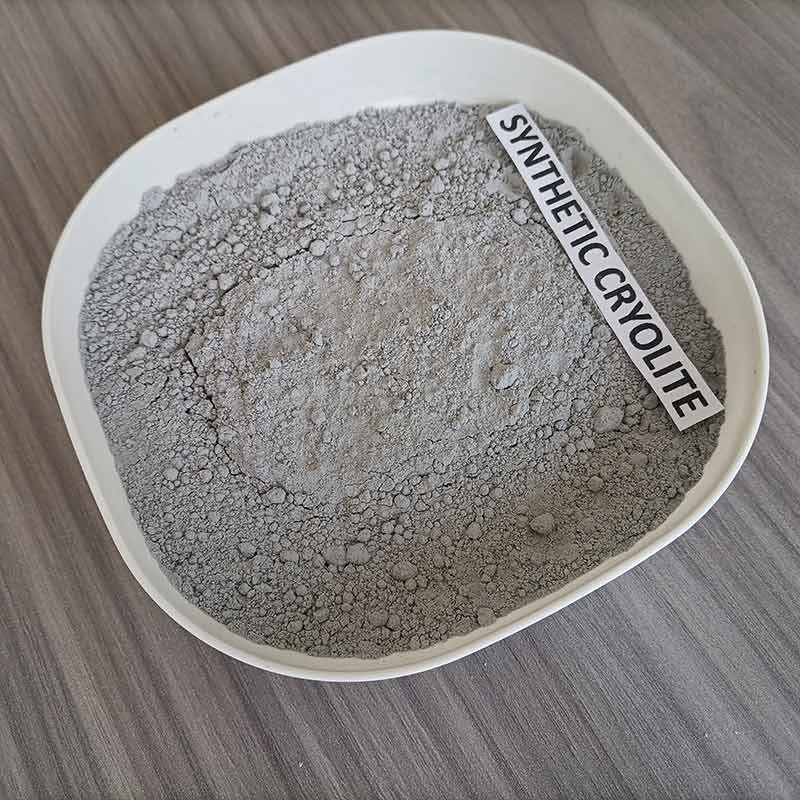 Cryolite sintetica di alta purezza di grado industriale per la produzione elettrolitica di leghe di alluminio