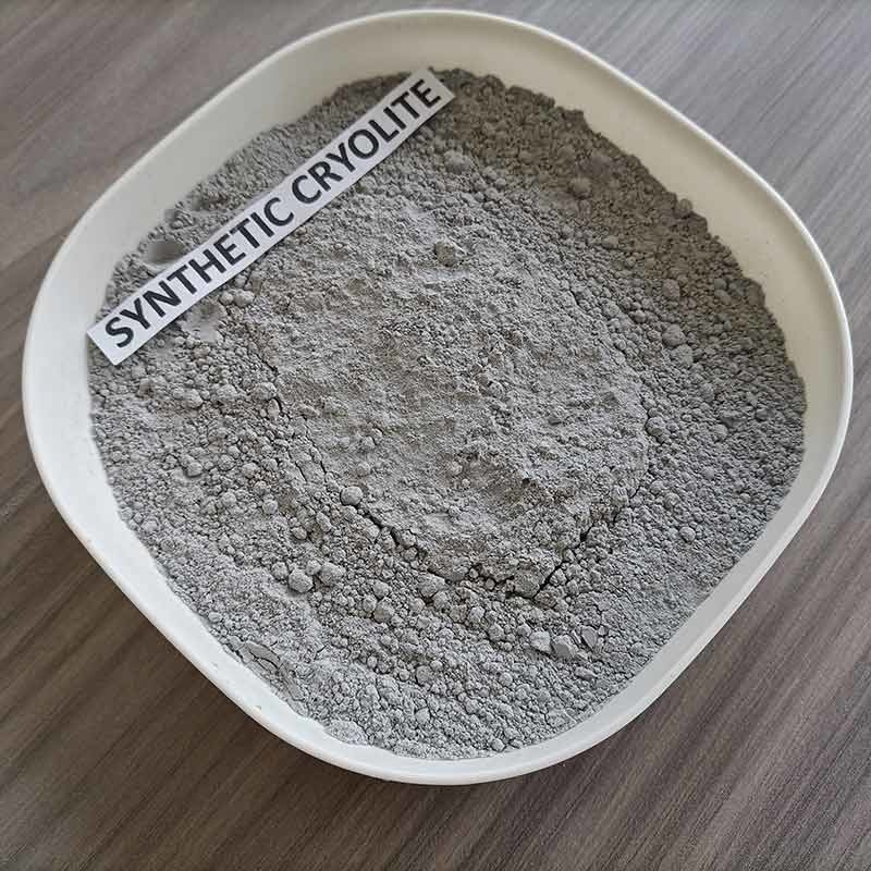 Cryolite sintetica di alta purezza di grado industriale per la produzione elettrolitica di leghe di alluminio