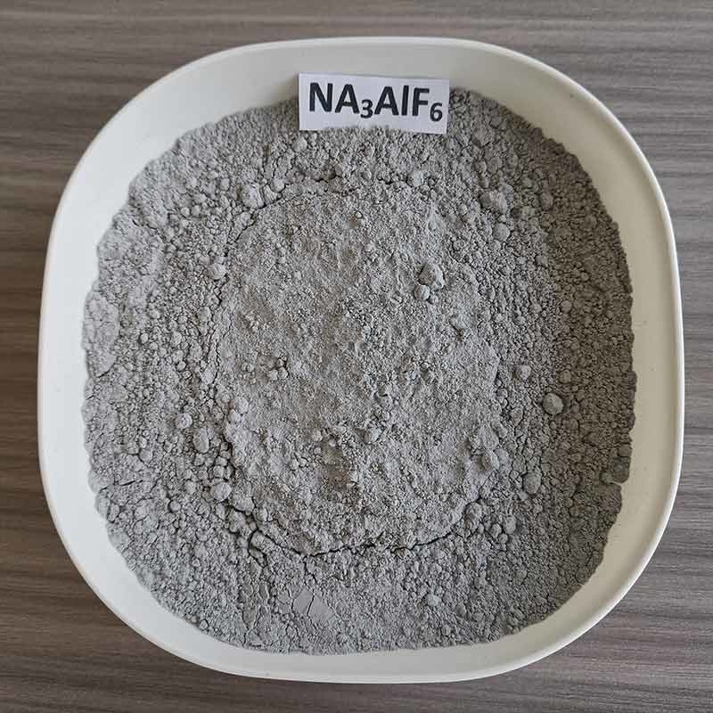 Cryolite sintetica di alta purezza di grado industriale per la produzione elettrolitica di leghe di alluminio