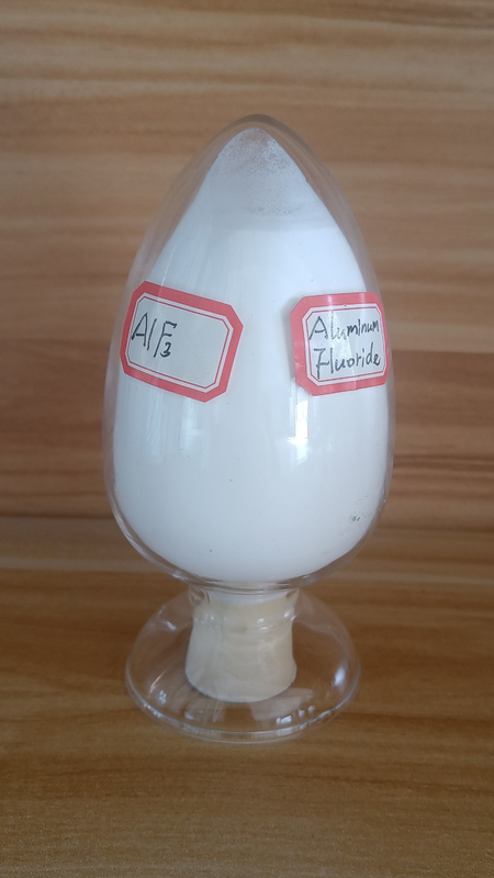 Fusione del fluoruro di alluminio, riduzione del punto di fusione e miglioramento della conduttività degli elettroliti