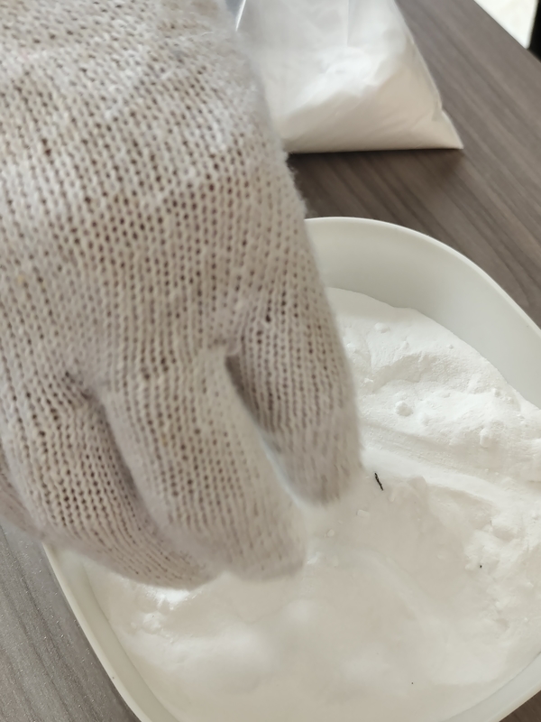 CAS15096-52-3 Sale di fluoro inorganico cristallino bianco Cryolite sintetica Na3AlF6 per la fabbricazione di vetro