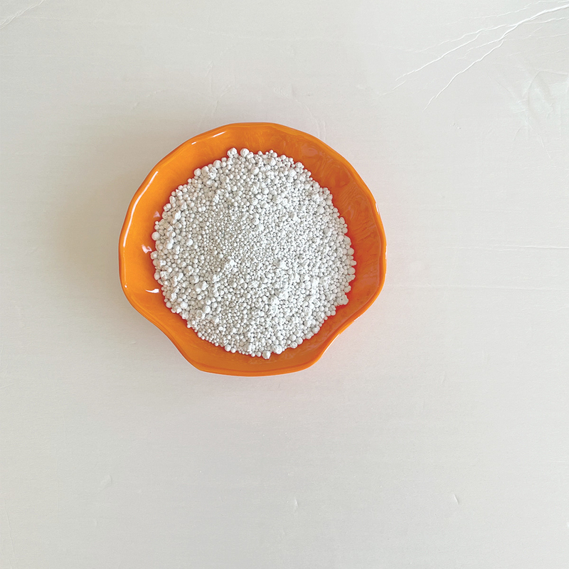 AlF3 Fluoruro di alluminio a particelle bianche viene utilizzato nel settore industriale per la raffinazione dell'alluminio