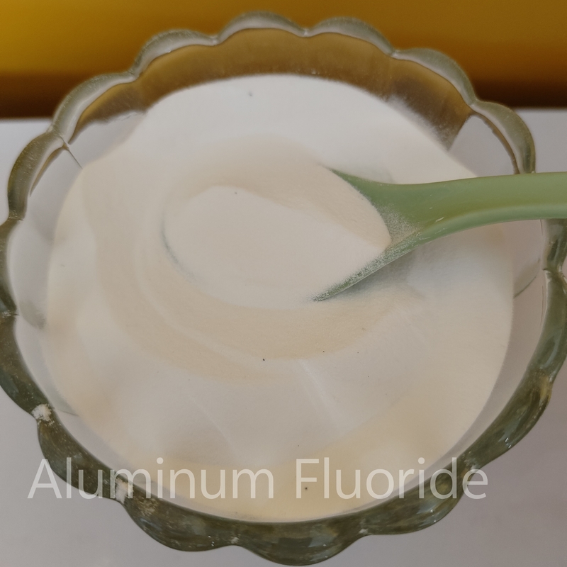 Prodotti chimici 99% Fluoruro di alluminio AlF3 per prodotto chimico di elettrolizzazione dell'alluminio