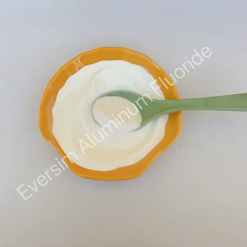 Top Chemical Raw White Powder AlF3 Fluoruro di alluminio utilizzato come fluido nella saldatura