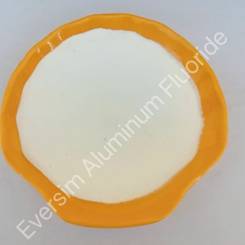 Top Chemical Raw White Powder AlF3 Fluoruro di alluminio utilizzato come fluido nella saldatura