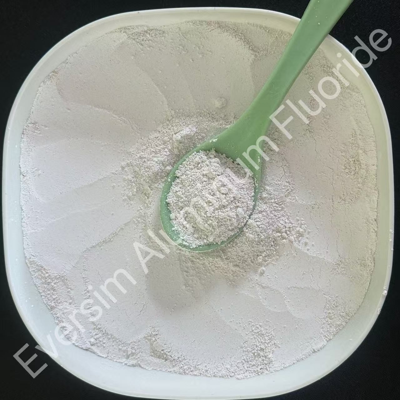 Fluoruro di alluminio bianco personalizzato utilizzato come elettrolita nella produzione primaria di alluminio