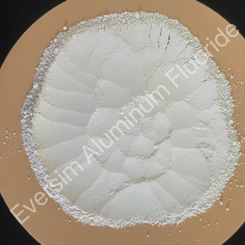 Prodotti chimici di vendita calda CAS7784-18-1 AlF3 Fluoruro di alluminio Peso molecolare 83,98 per l'industria ceramica