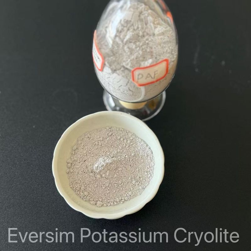 Prodotti chimici Crolite di potassio Prestazioni eccezionali nelle operazioni di sintesi chimica