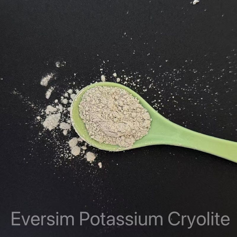 Prodotti chimici Crolite di potassio Prestazioni eccezionali nelle operazioni di sintesi chimica